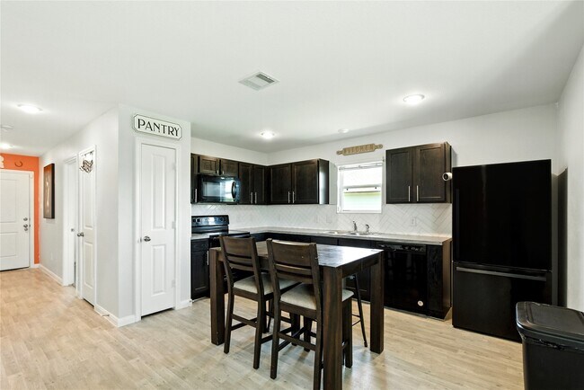 Building Photo - 244 Rd 5506