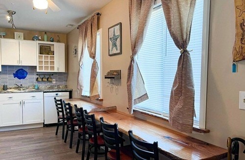 Building Photo - 5210 Deep Hole Rd