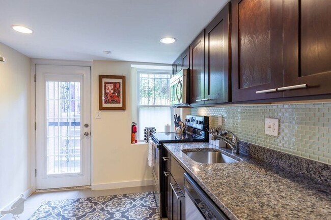 Photo - 520 Randolph St NW Apartment