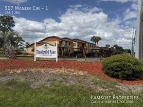 Building Photo - 507 Manor Cir