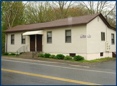 Building Photo - 26-34 Putnam Rd