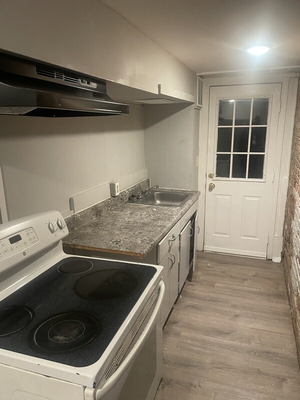 Foto principal - 146 Clinton St