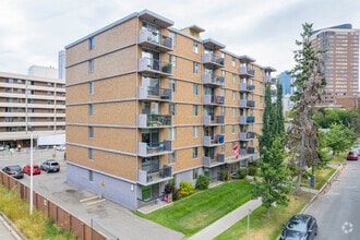 Building Photo - Prestige Apartments