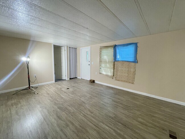 Foto del edificio - Spacious 2 bed, 1.5 bath Home FOR RENT in ...