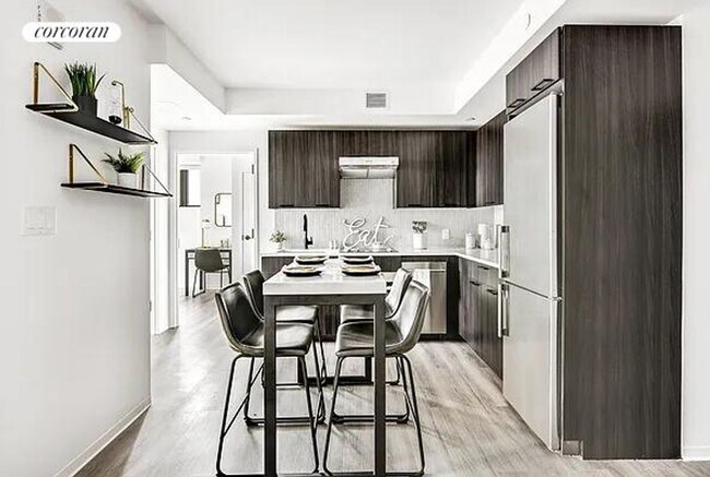 Foto del edificio - 415 W 120th St