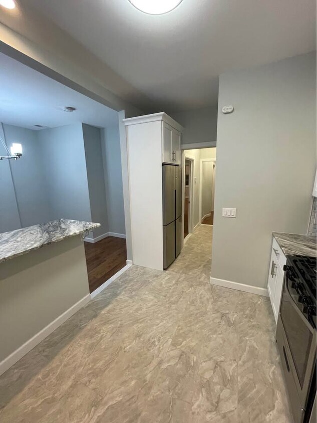 Foto principal - 407 71st St