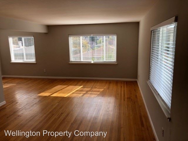 Foto principal - 856 Erie St