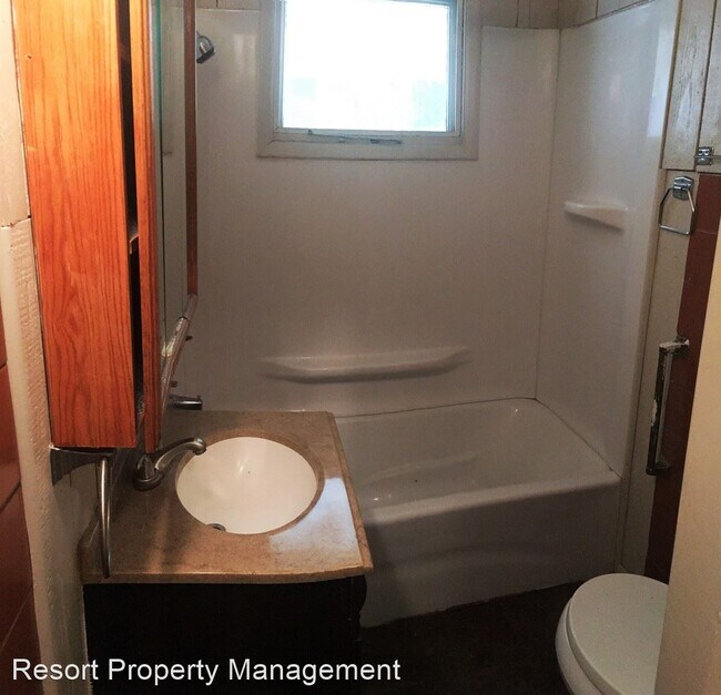 Foto del edificio - 1 br, 1 bath House - 212 E Harrison Ave