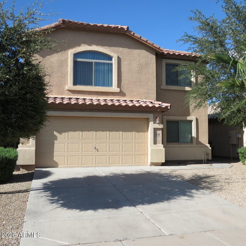 Primary Photo - 40106 W Thornberry Ln