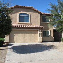 Building Photo - 40106 W Thornberry Ln