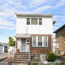 Building Photo - 8017 John F. Kennedy Blvd