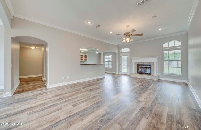 Foto del edificio - 415 Hidden Island Dr