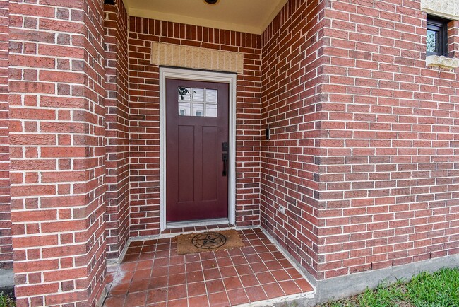 Foto del edificio - 3720 Link Valley Dr.