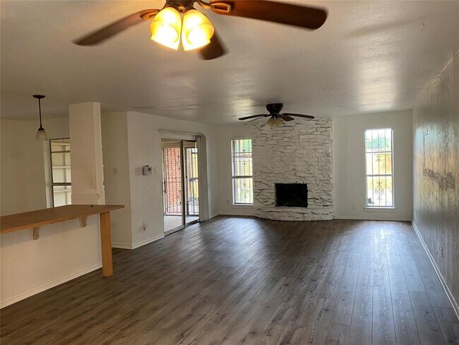Building Photo - 7114 Stone Meadow Cir