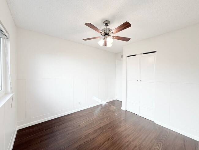 Foto del edificio - Cozy, charming newly updated 3 bed 2 bath home located in a cul-de-sac