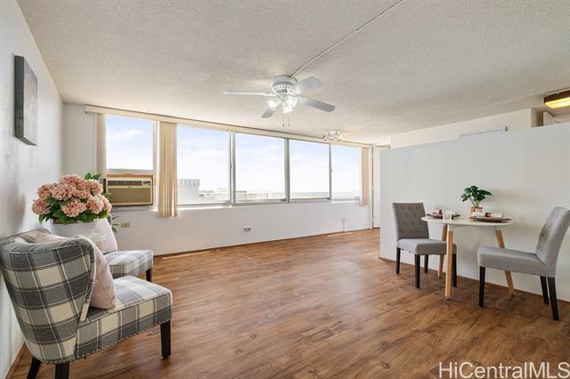 Foto principal - 98-288-288 Kaonohi St