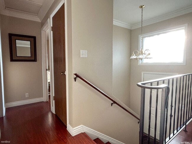 Building Photo - 2 br, 1 bath House - 1244 North 150 East S...