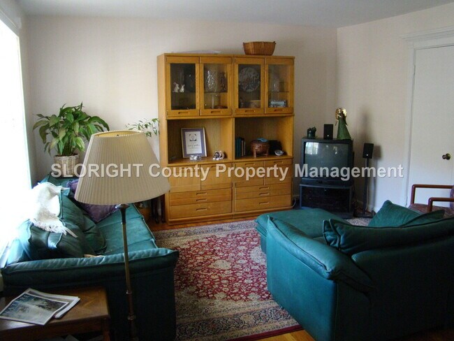 Foto del edificio - AVAILABLE JULY - Home in Bishop Peak Neighborhood - 3 Bed / 2 Bath