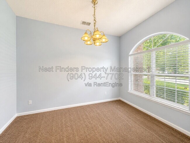 Building Photo - 628 Sparrow Branch Cir