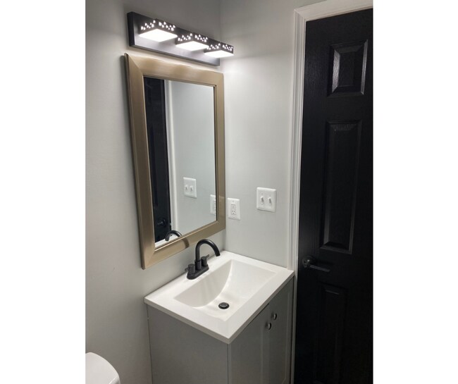 Foto del edificio - 1255 Sargeant St