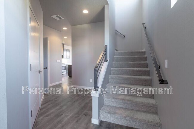Photo - 12201 NE 115th St Townhome