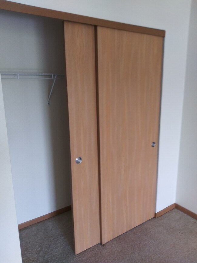 Lincoln Village Senior Apartments Apartments Port Washington, WI