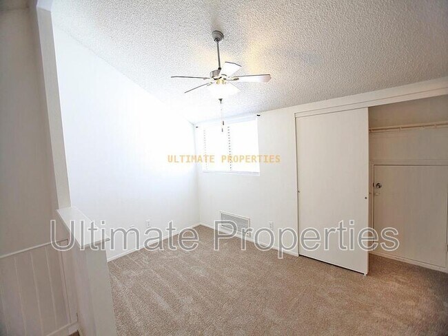 Building Photo - 19820 N 13th Ave