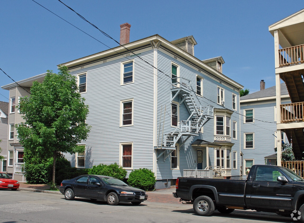 6165 Grant St, Portland, ME 04101 Apartments in Portland, ME