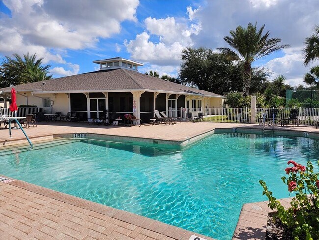 Foto del edificio - 920 Onager Ct