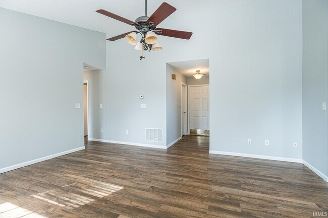 Foto del edificio - 635 S Fieldstone Blvd