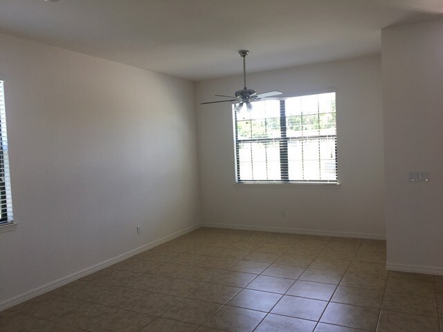 Foto del edificio - 1318 SW 22nd Ave