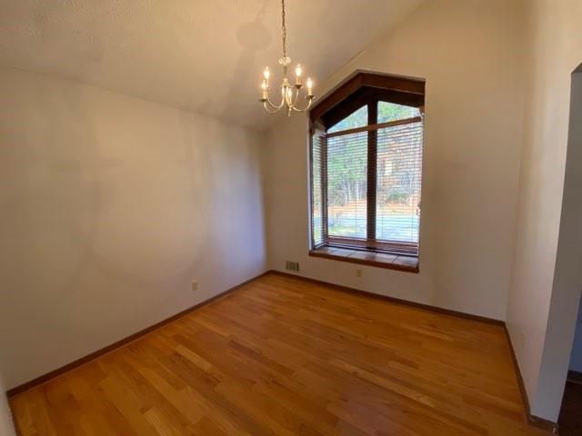 Building Photo - 178 Castleair Ct NE