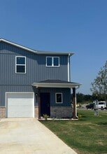 Building Photo - 3400 Adoration