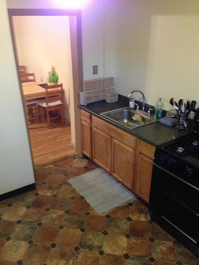 Photo - 4243 Gladstone St Townhome