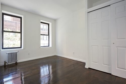 Building Photo - 304 E 62nd St