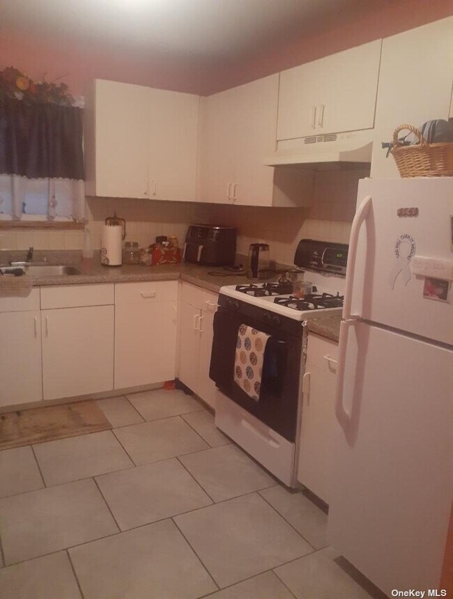 Foto del edificio - 145-47 109th Ave