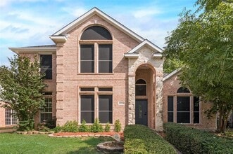 Building Photo - 8209 Shoshoni Dr