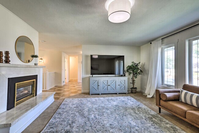 Foto del edificio - 930 Canyon Ave