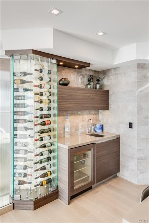 Building Photo - 810 Esplanade