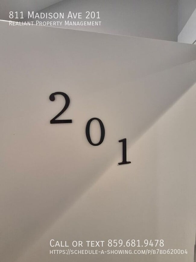 Foto del edificio - 811 Madison Ave