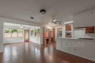 Building Photo - 2328 Ave N 1/2