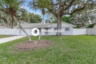 Building Photo - 3401 Spainwood Dr