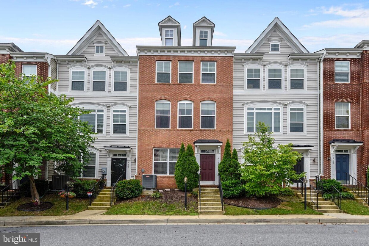 Foto principal - 613 Ava Cir NE