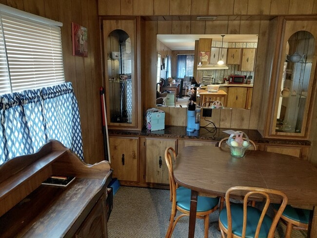 Building Photo - 35508 Irvin Way