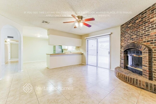 Foto del edificio - 3415 E Delta Ave