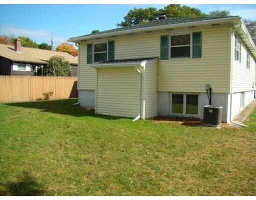 Foto del edificio - 5 Pleasant St