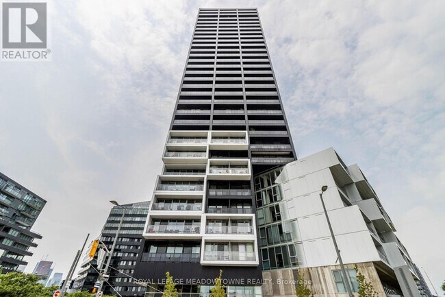 Photo du bâtiment - 170 Bayview Ave