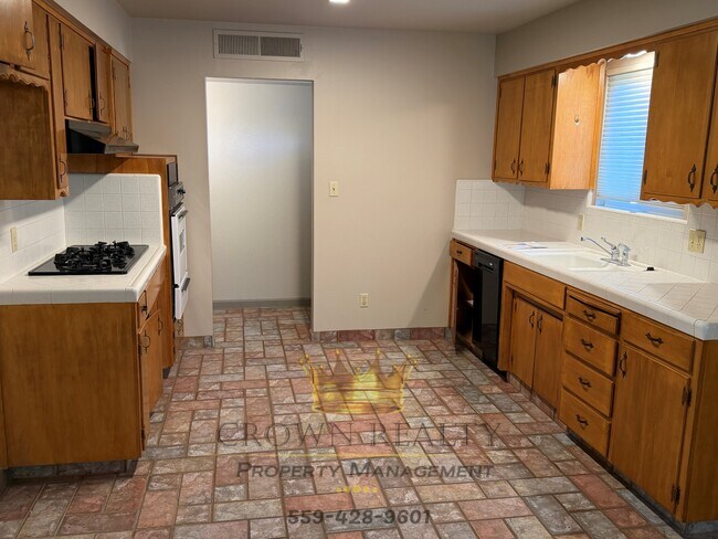 Foto del edificio - 233 E Lois Ave