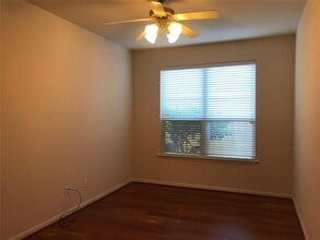 Building Photo - 8318 Golden Harbor