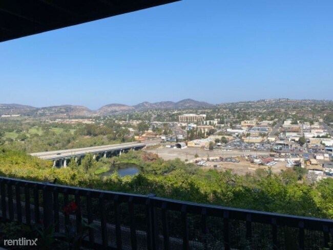 Foto del edificio - 6371 Rancho Mission Rd